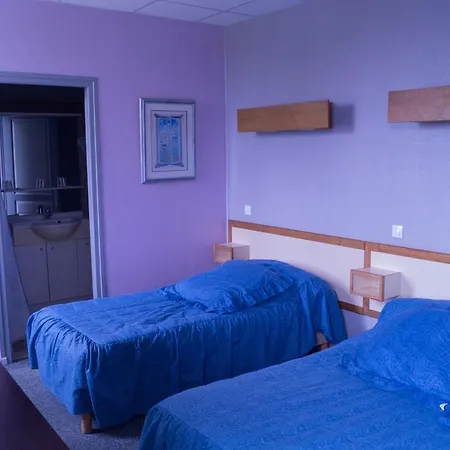 La Petite France Hotel
