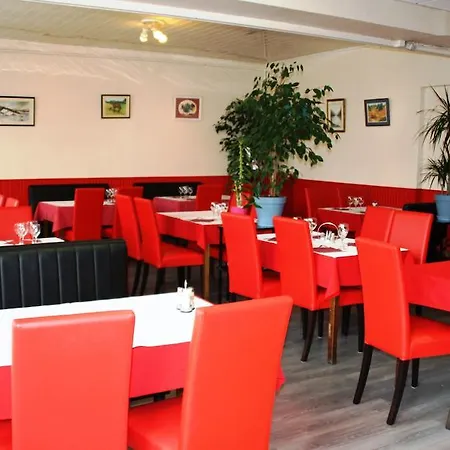 La Petite France Hotel 2*