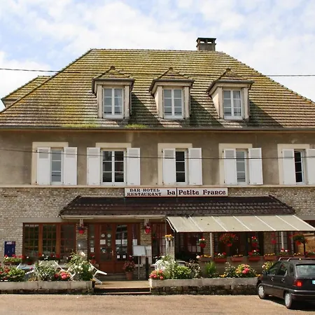 La Petite France Le Chateau-d'Almeneches